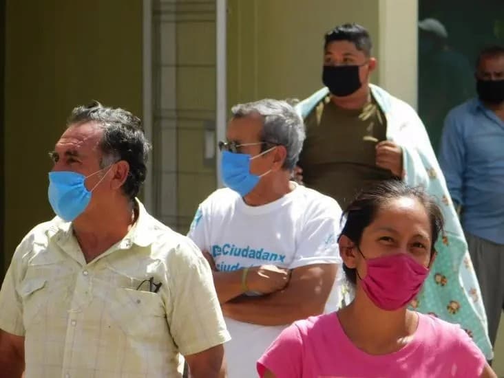 Personas Vacunadas Deben Seguir Usando Cubrebocas