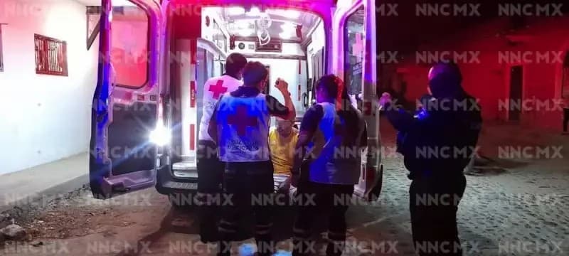 Puerto Vallarta. Mujer ataca a martillazos a un hombre en la Coapinole