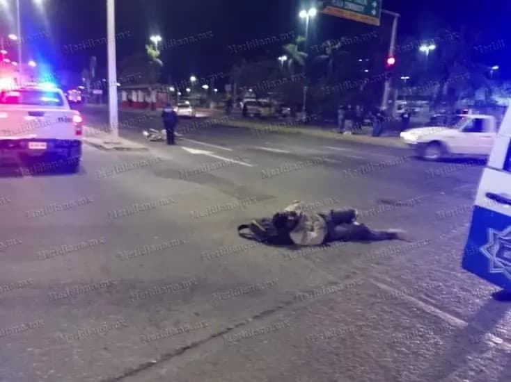 Dos motociclistas atropellados!