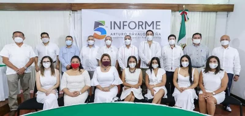 \"¡Vallarta se Levanta Porque se Levanta!\" En Equipo, con Entrega y Dedicación de los Vallartenses: Arturo Dávalos