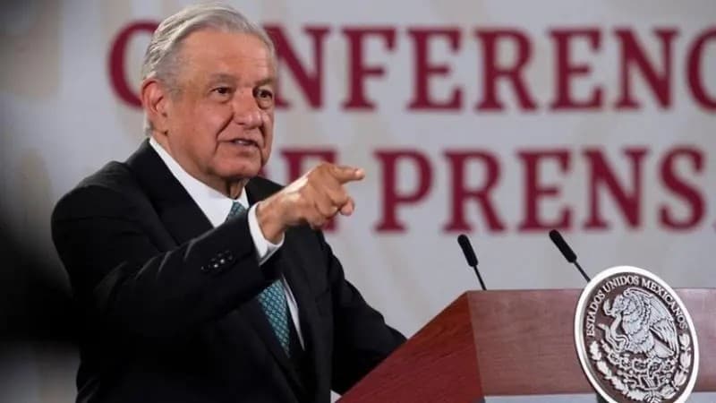 AMLO dice estar listo para solicitar la consulta del juicio a ex-presidentes
