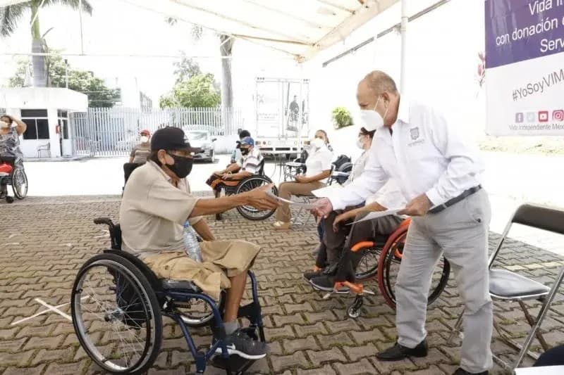 Mejora DIF Nayarit calidad de vida de personas con discapacidad