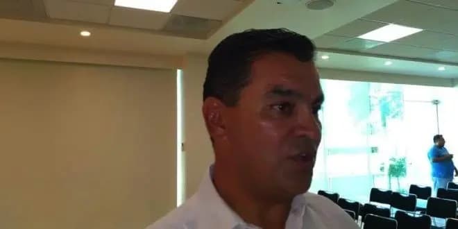 Llama Coparmex a Acatar Medidas