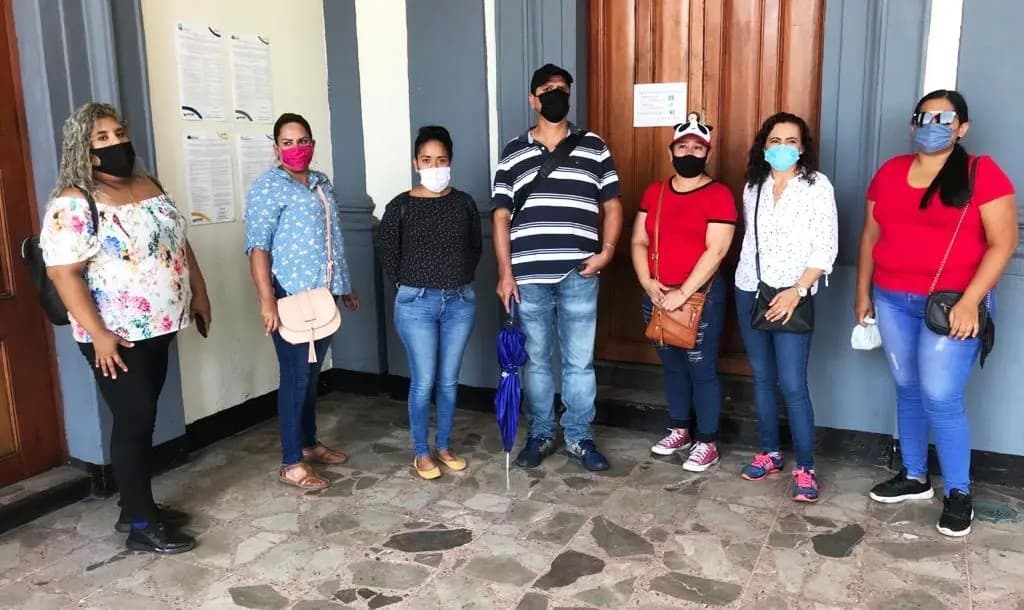 Nayarit. Exigen maestros de educación básica entrega de plazas vacantes