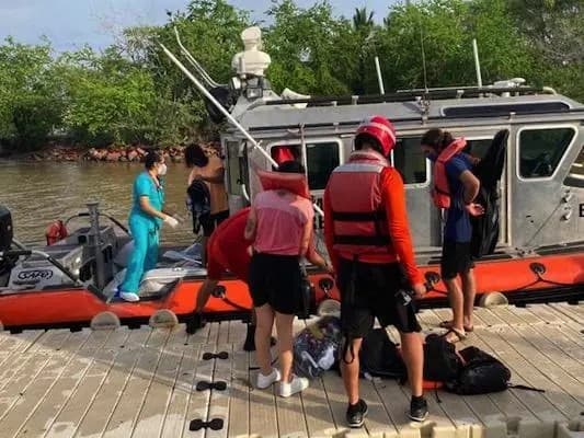 Rescata Semar Siete Personas a la Deriva