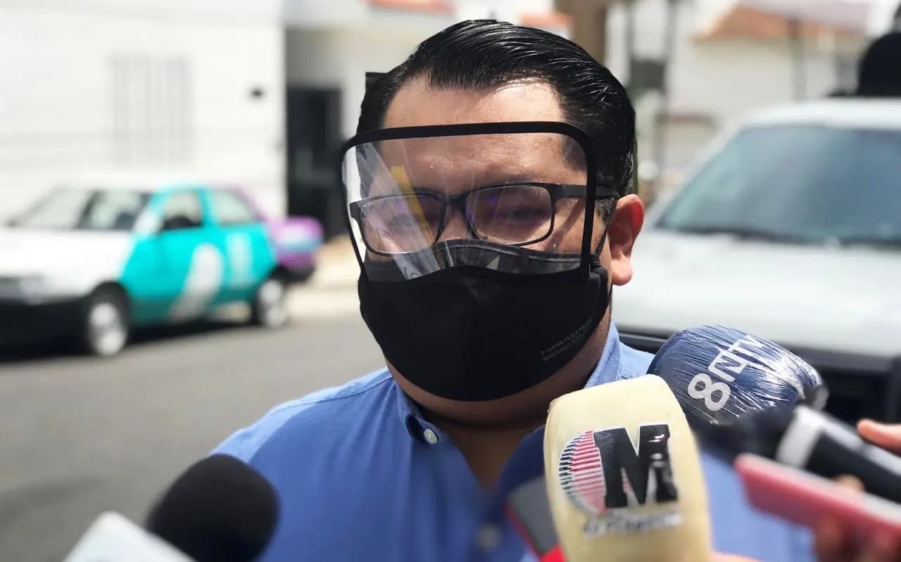 COVID-19. Desinfectan áreas de la SEP ante contacto de funcionarios con personas contagiadas