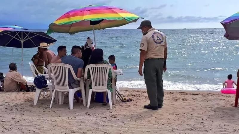 Vallartenses y turistas no Respetan los Protocolos