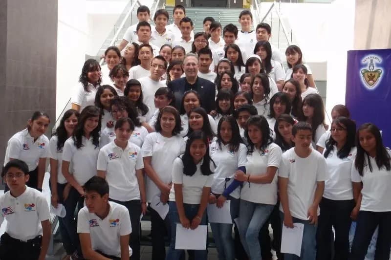 Jóvenes serán los grandes perdedores de la pandemia de Covid-19