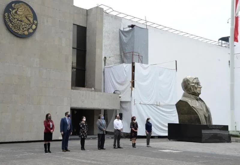 Declara México duelo nacional de 30 días por muertes a causa del COVID-19