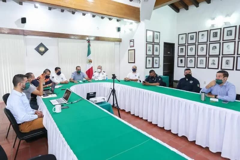 Pide Alcalde Dávalos no Bajar la Guardia por la Justicia Social