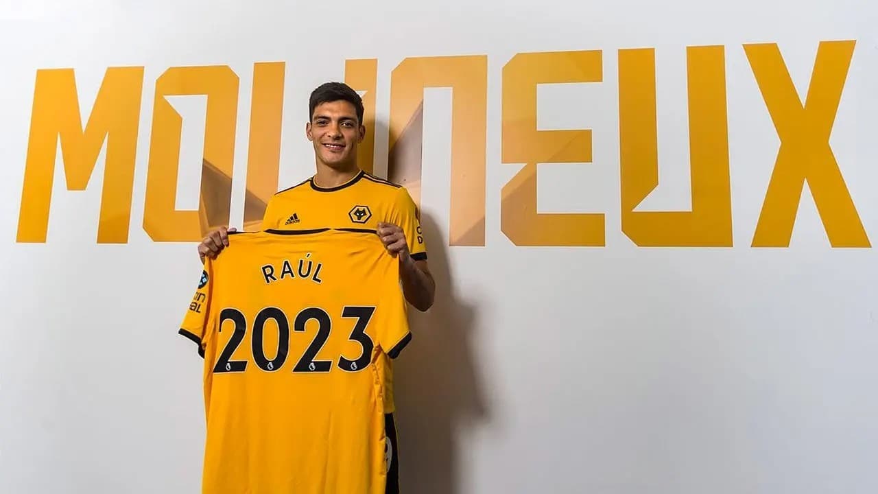 Raúl Jiménez en año y medio subió su valor 22 M€