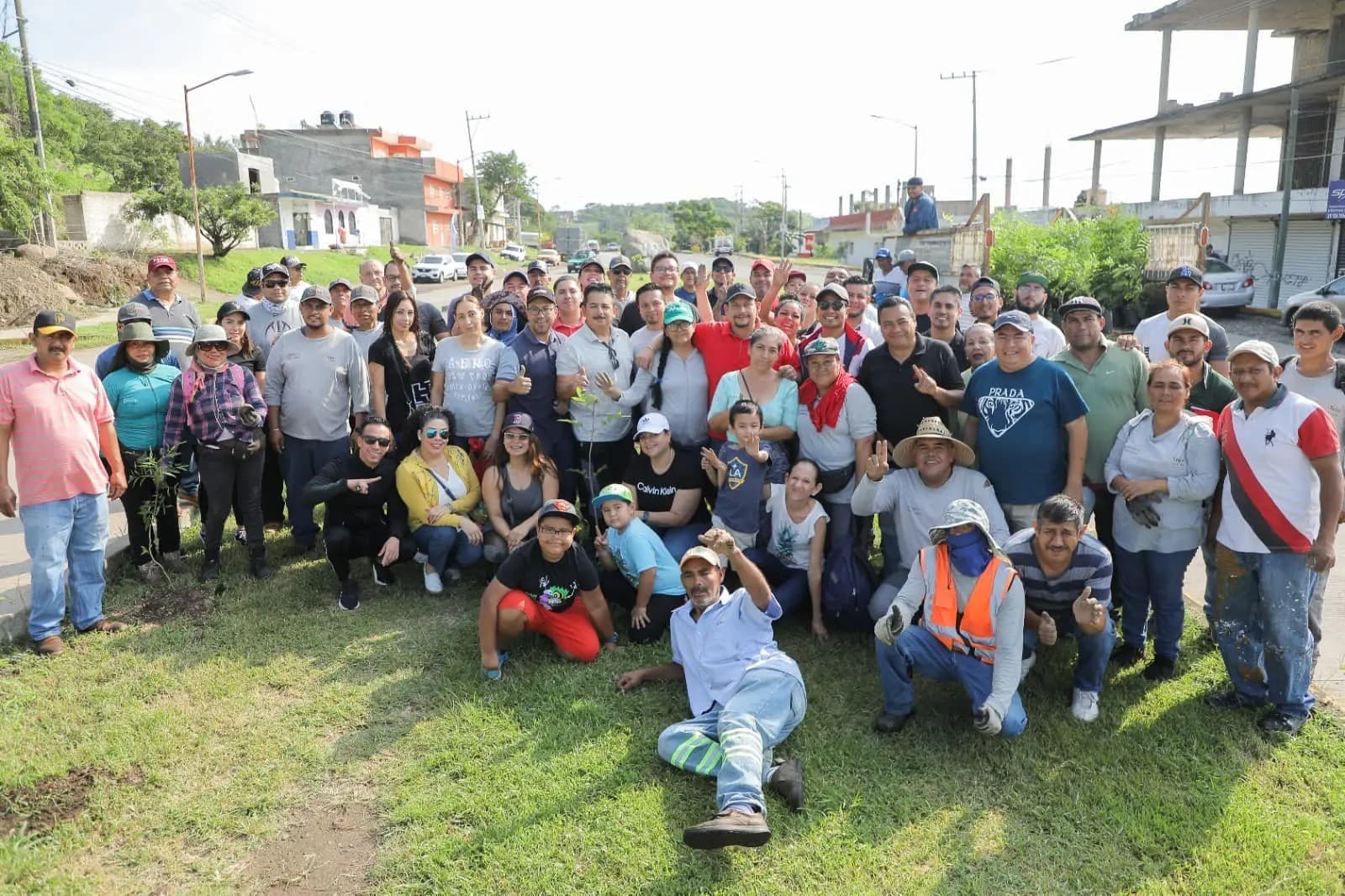 Plantan 7 mil árboles en Tepic