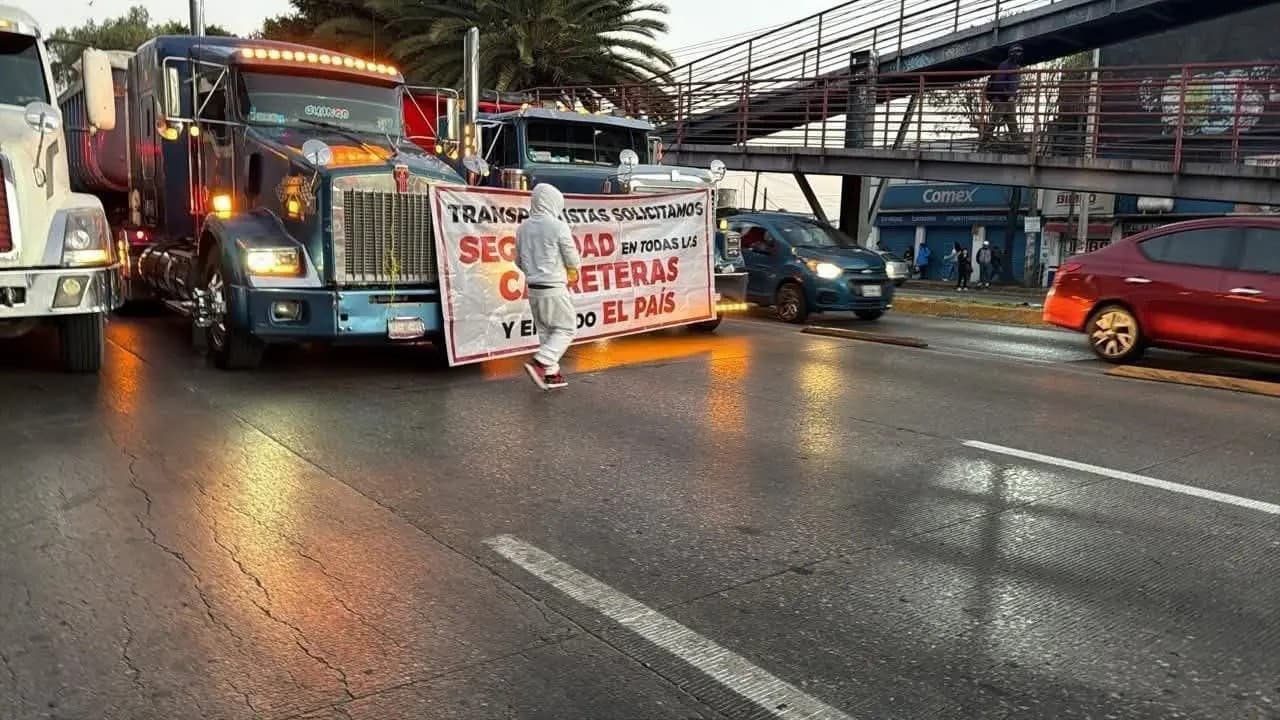 Gobierno Federal desactiva \"megabloqueo\" transportista tras negociación