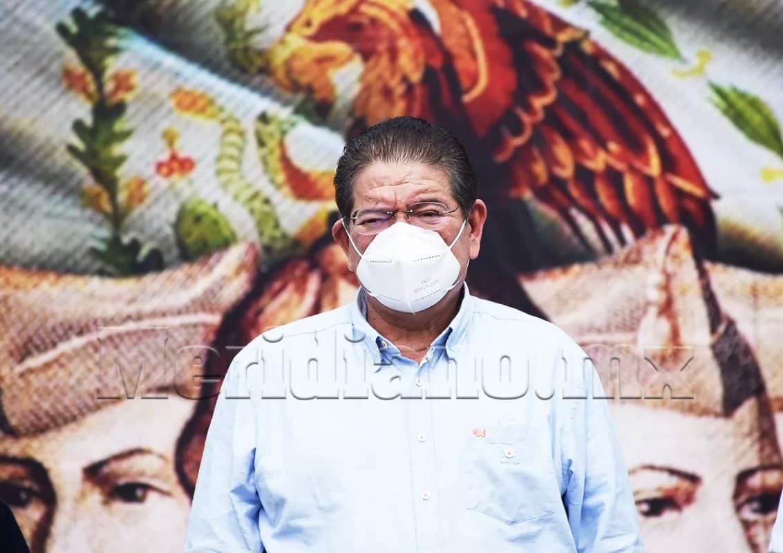 Exigirá Javier Castellón renuncia a directivos y jefes de departamentos