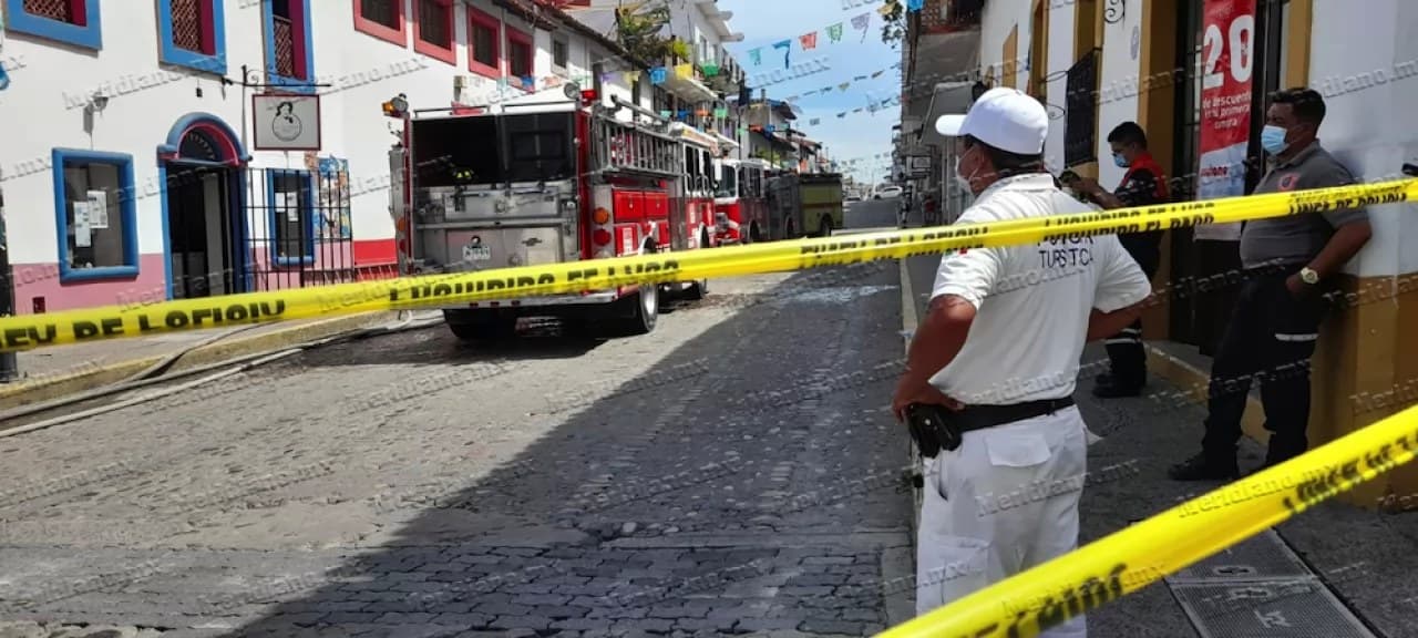 ¡se incendió restaurante!
