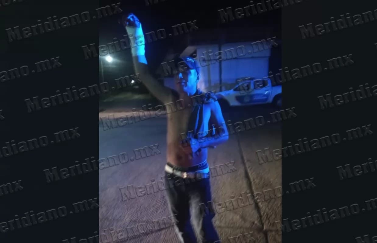 ¡fue macheteado en la jardines!