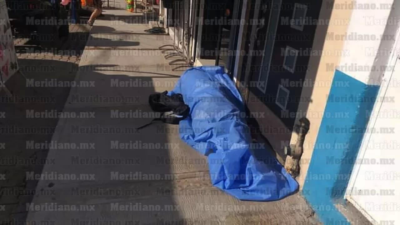 Muere hombre en pleno centro de Las Varas