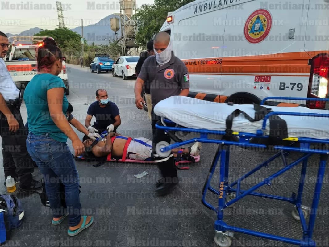 Brutal accidente en la Avenida de los Poetas