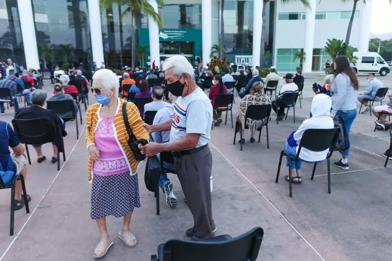 Todo listo para segunda dosis