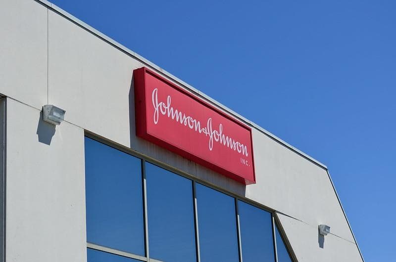 Vacuna de Johnson & Johnson es aprobada en los CDC de Estados Unidos