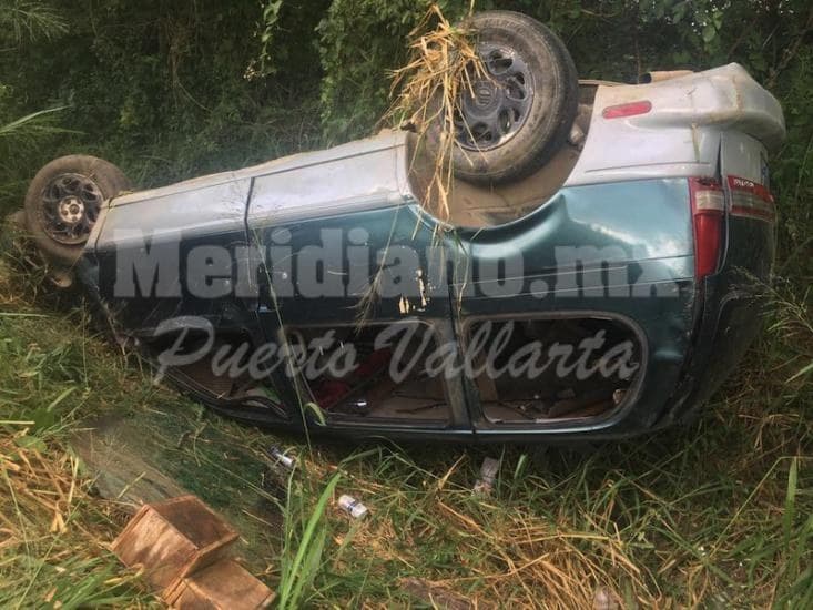 Mujer murió aplastada en accidente automovilístico