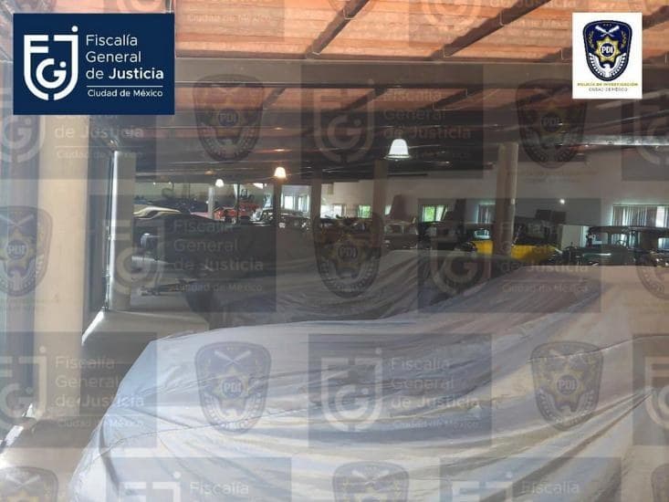 Catean domicilio de ex funcionario de la CDMX; Aseguran autos clásicos y obras de arte