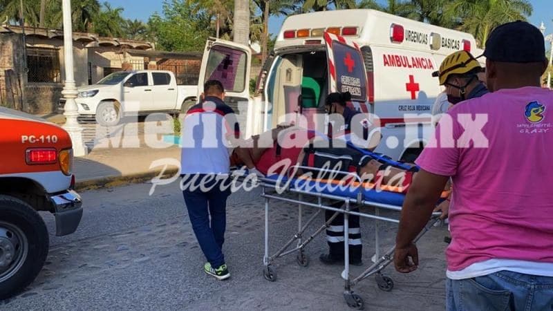 En san juan de abajo…   ¡motociclista derrapa y  termina hospitalizado!