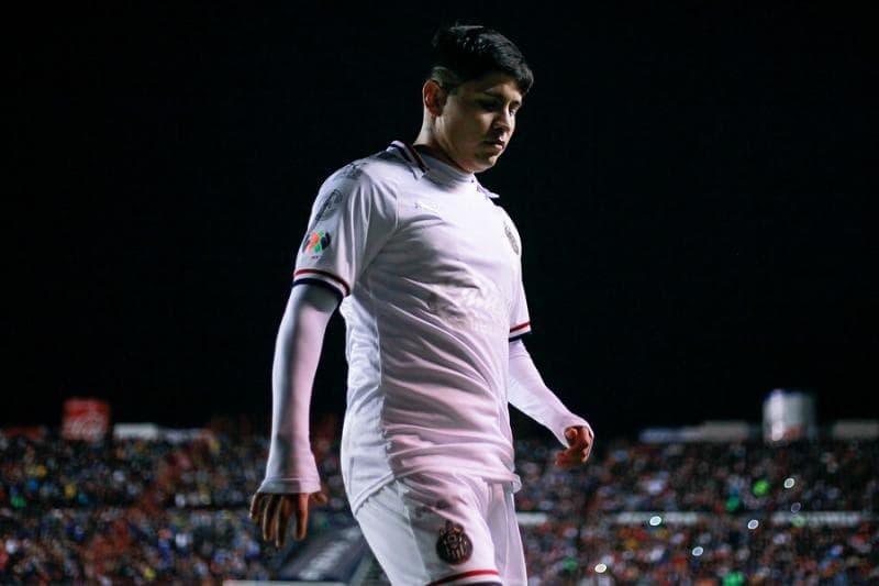 \"Chofis\" López, la promesa que no pudo ser realidad en Chivas