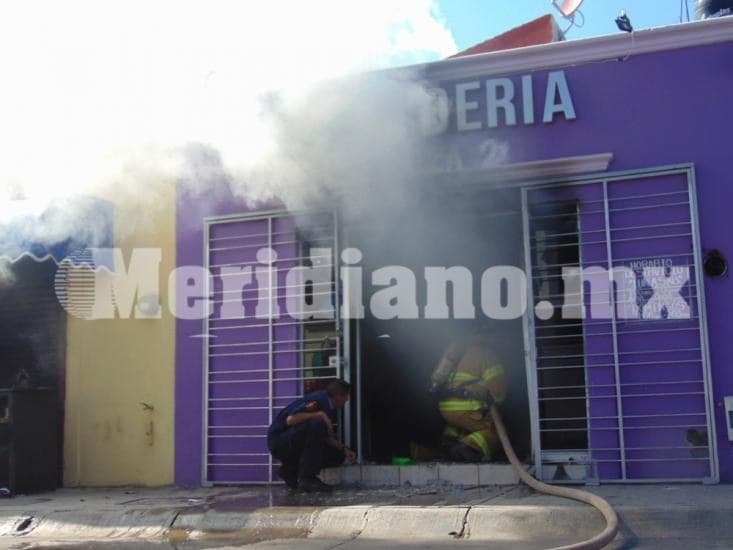 En Xalisco Nayarit, fuego acabó con lavandería