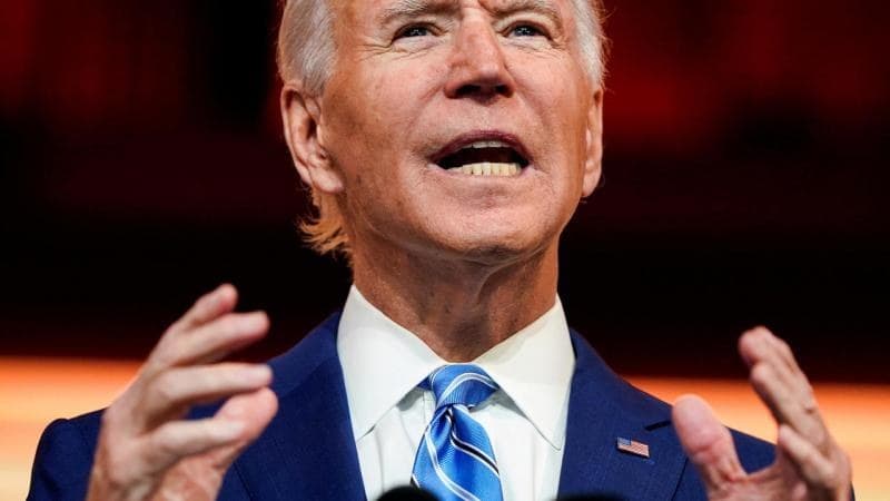 Joe Biden sufre dos fracturas en un pie, después de doblar su tobillo