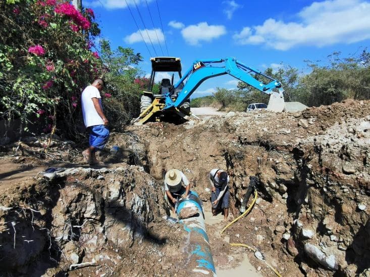 Repara SEAPAL Línea que Abastece a más de 50 Colonias de El Pitillal