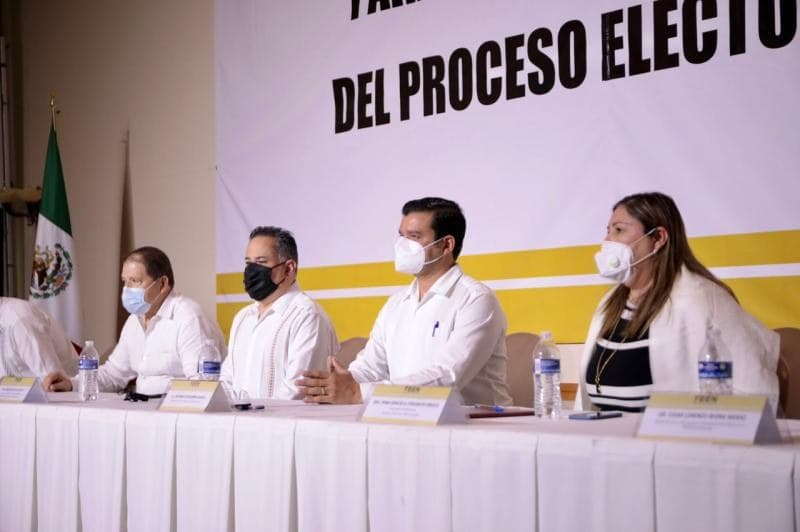 Llama Toño Echevarría a respetar el orden legal en la próximas elecciones