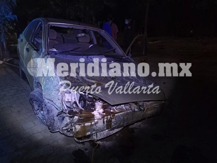 Movilizaron a las autoridades…  ¡ebrio destrozó su auto en valle!