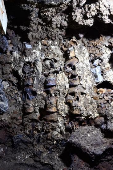 Descubren 119 cráneos en el Huei Tzompantli en la Ciudad de México