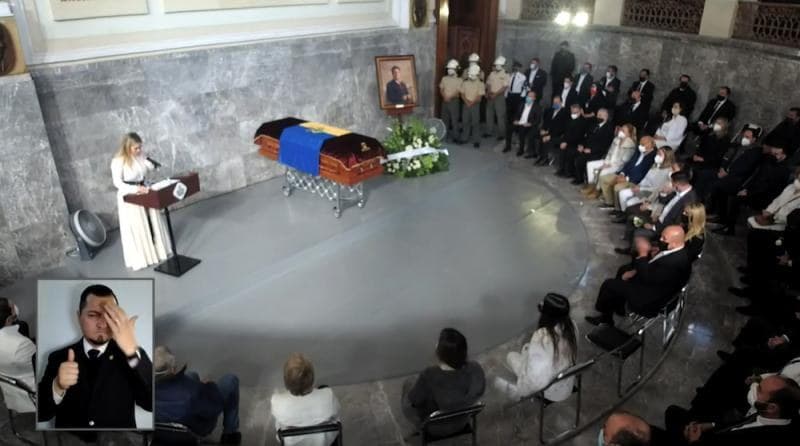 Rinde Jalisco homenaje de cuerpo presente a Aristóteles Sandoval