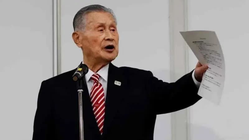 Jefe del Comité organizador de Tokio 2021 renuncia tras comentarios sexistas