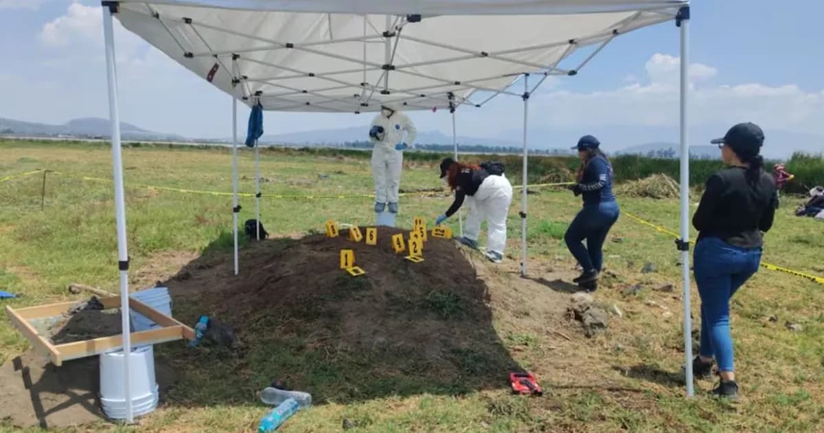 Descubren más de 500 restos óseos en zona del Lago de Chalco