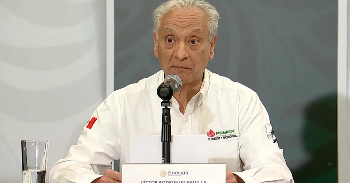 Pemex acepta derrame en Golfo de México y separa a 3 funcionarios