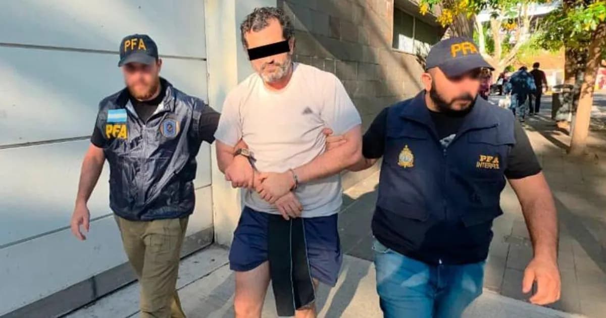 Contraalmirante Farías pedirá asilo político en Argentina tras detención por huachicoleo