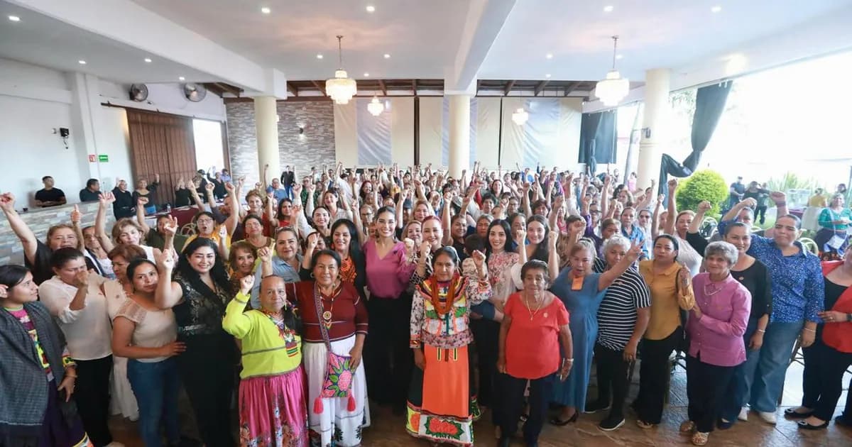 Mujeres nayaritas respaldan a Geraldine Ponce rumbo a la gubernatura 2027