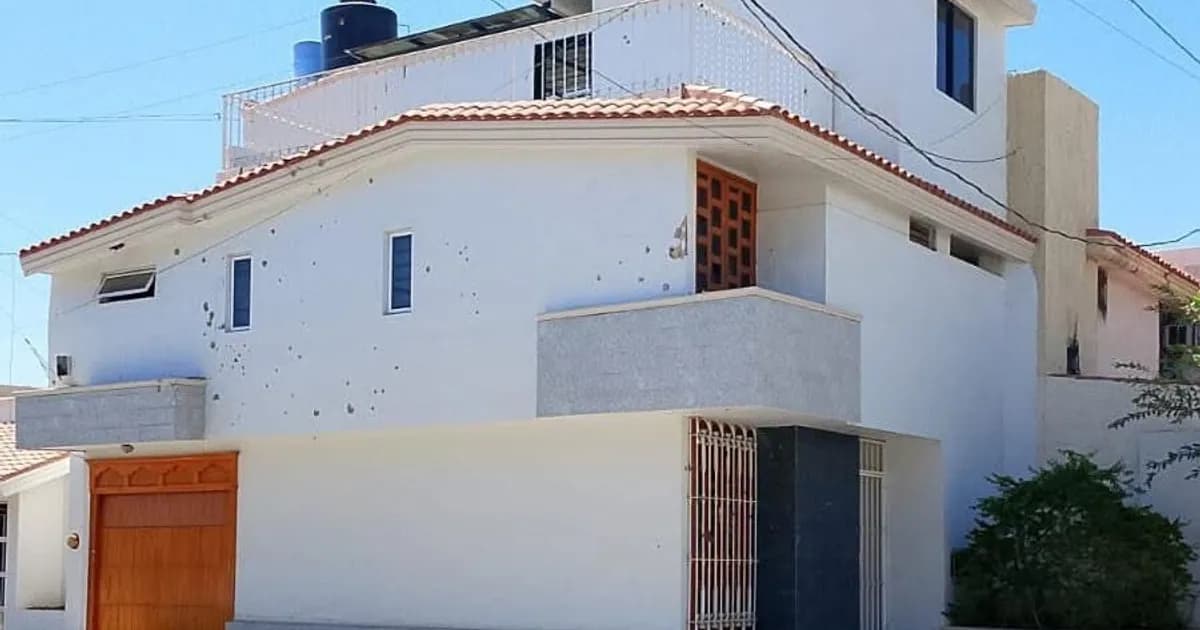 Balean casa de Rubén Rocha Moya en Culiacán; gobernador con licencia sigue sin ser localizado