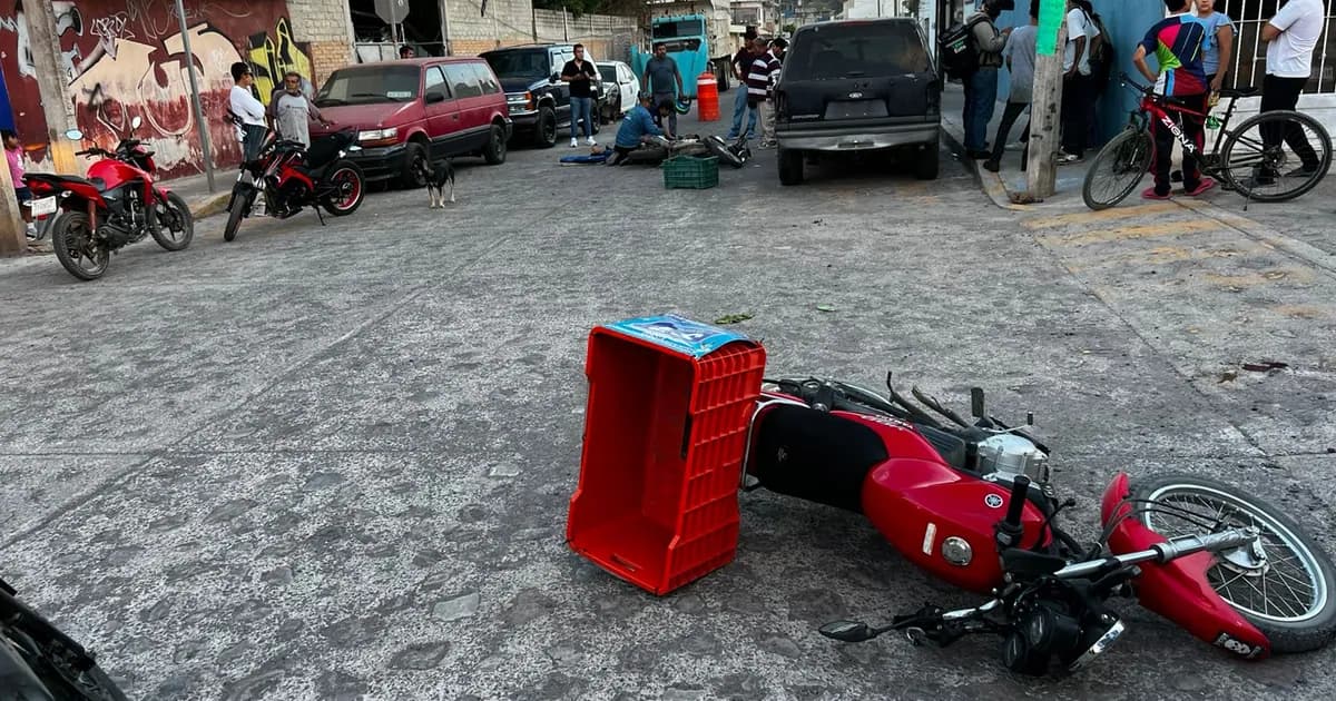 Choque entre motocicletas deja dos lesionados en Cárdenas del Valle