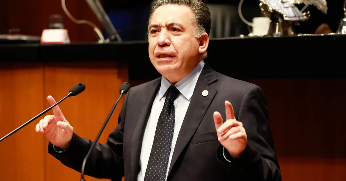 Senador Inzunza regresa al cargo tras licencia de solo 10 horas