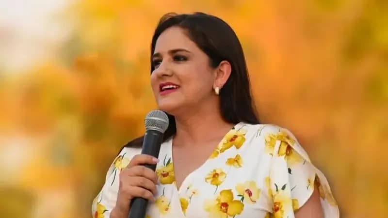 Célida López llama “taradas” a feministas: “abres las piernas o las cierras”