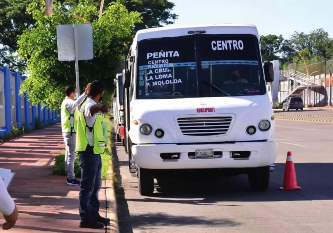 Revisar la tarifa de transporte no significa un aumento: Fugio Ortiz