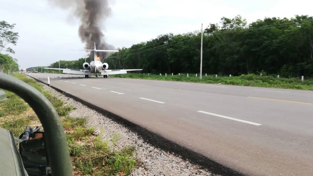 Quintana Roo. Aseguran aeronave, vehículo y 300 kilos de cocaína