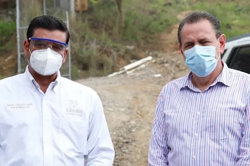 Supervisan Antonio Echevarría y Jaime Cuevas avance de obras en Bahía de Banderas