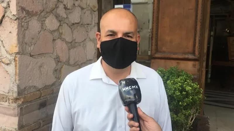 \"Trabajo mata carita\": Crítica Javier Mercado a aspirantes