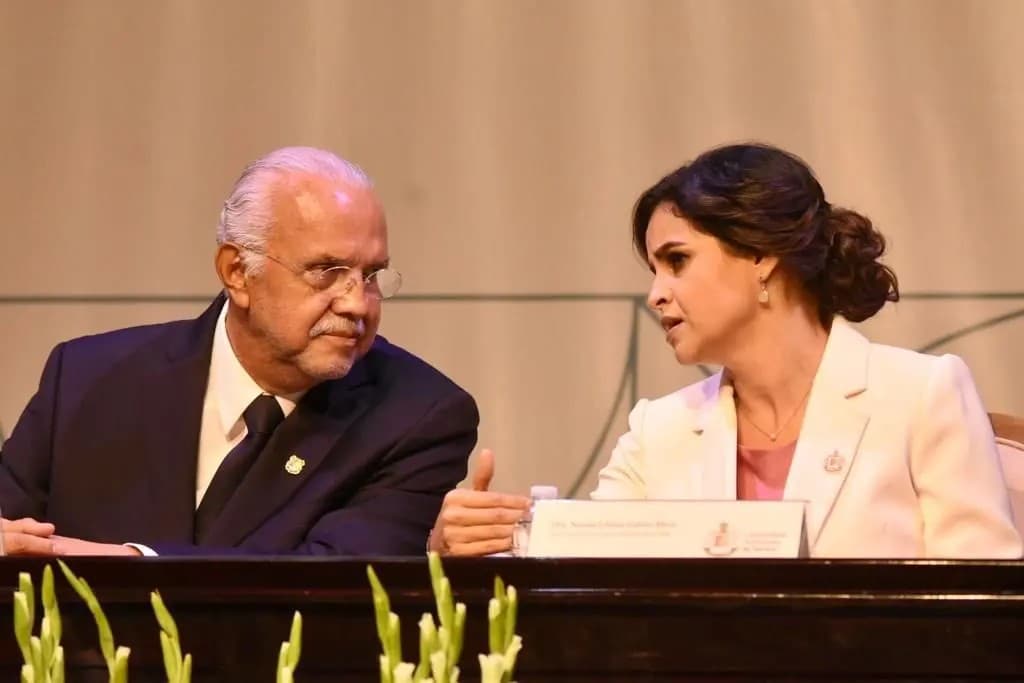 Respalda Navarro Quintero a la nueva rectora de la UAN Norma Galván