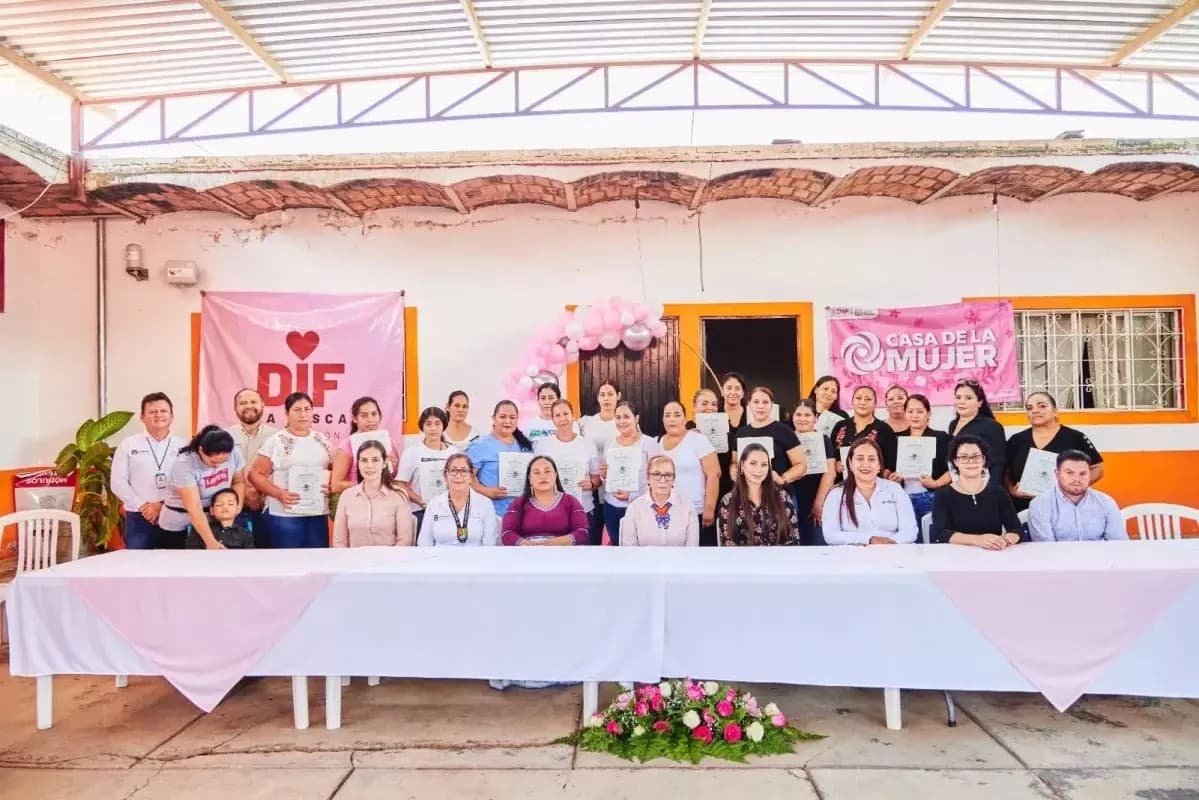 Familias de La Yesca agradecen por la entrega de dotaciones alimentarias y capacitaciones